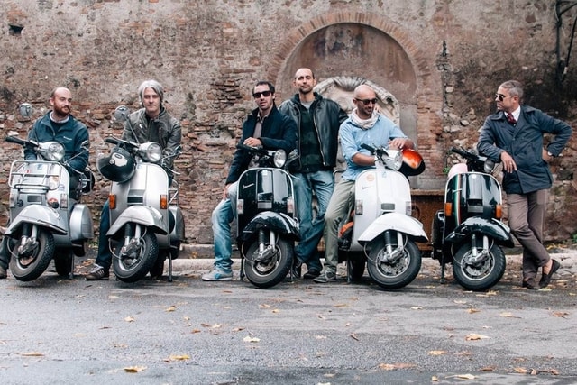 Setelah 75 Tahun Eksis, Ini Alasan Kenapa Vespa Masih Banyak Diminati!